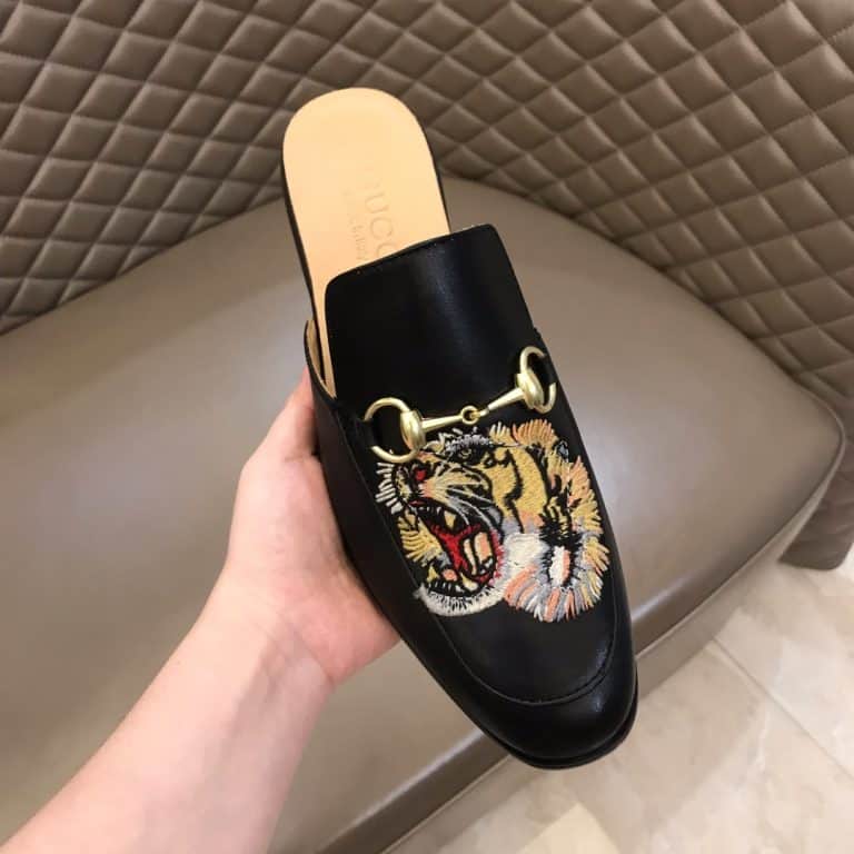 gucci slip ons tiger