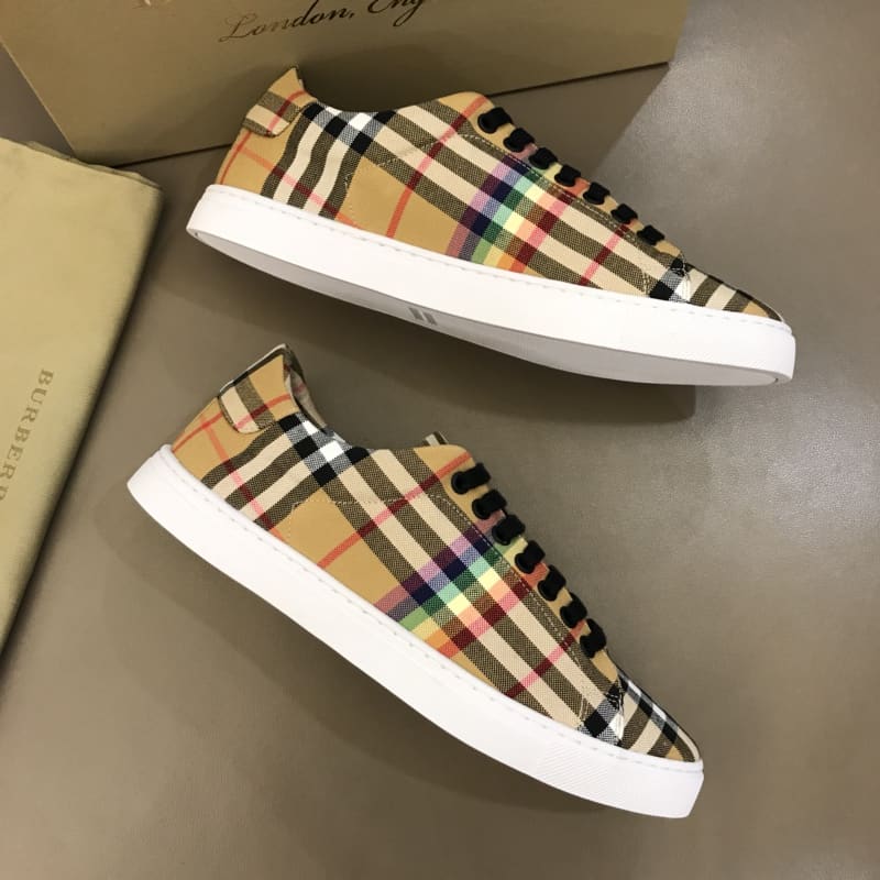 BURBERRY RAINBOW VINTAGE CHECK TRAINERS - BBR15 - RepGod