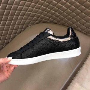 LOUIS VUITTON LUXEMBOURG SNEAKER - LV169