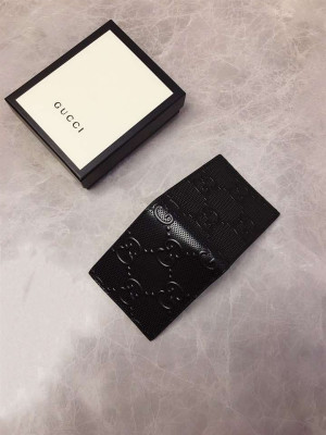 eBay Gucci Men's Black GG Embossed Leather Wallet - WGR038
