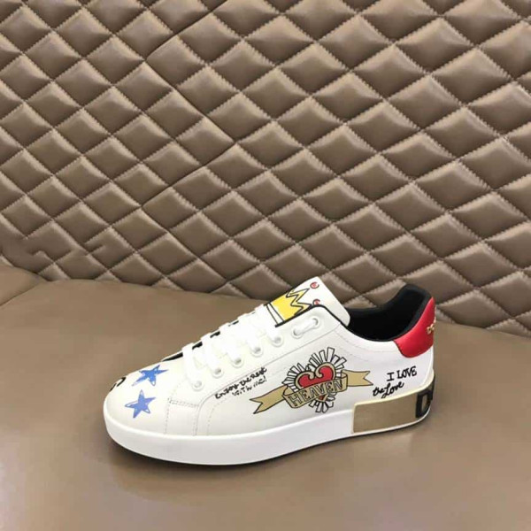 DOLCE AND GABBANA LEATHER ROYAL LOVE PRINT SNEAKERS IN WHITE - DG103