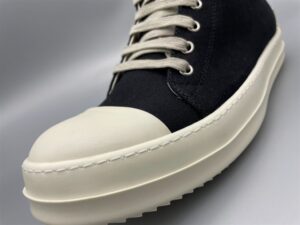 Rick Owens Sneakers - RS019