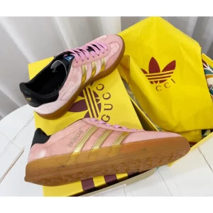 GUCCI X ADIDAS GAZELLE SNEAKERS IN PINK VELVET – GC184