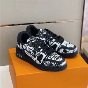 LOUIS VUITTON LV TRAINER COMIC SNEAKERS IN BLACK AND WHITE – LSVT393