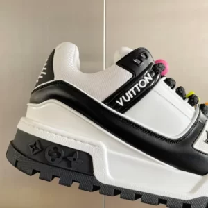 LOUIS VUITTON LV TRAINER MAXI SNEAKERS IN BLACK AND WHITE – LSVT337