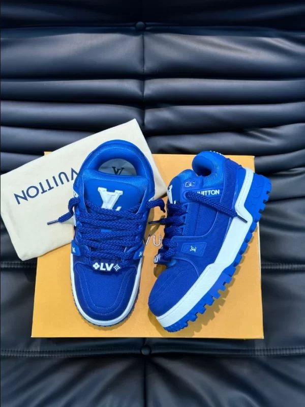 LOUIS VUITTON LV TRAINER MAXI SNEAKERS IN BLUE – LSVT331