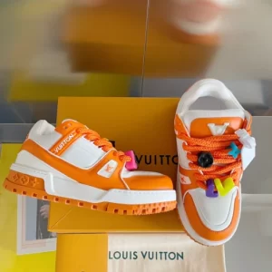LOUIS VUITTON LV TRAINER MAXI SNEAKERS IN ORANGE AND WHITE – LSVT334