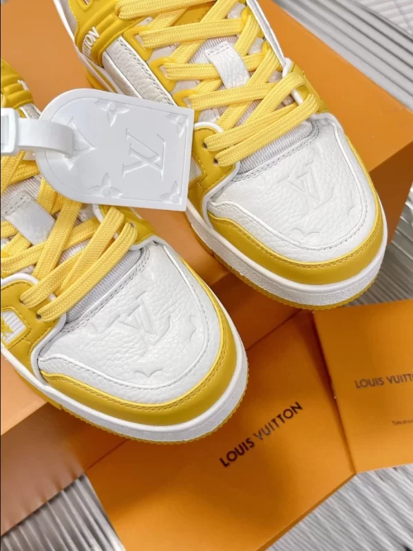 LOUIS VUITTON TRAINERS SNEAKES IN WHITE AND YELLOW – LSVT377