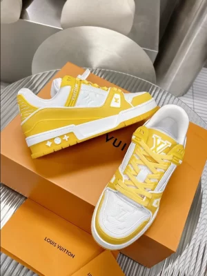 LOUIS VUITTON TRAINERS SNEAKES IN WHITE AND YELLOW – LSVT377
