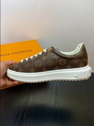 LOUIS VUITTON X YAYOI KUSAMA TIME OUT SNEAKERS IN BROWN – LSVT351