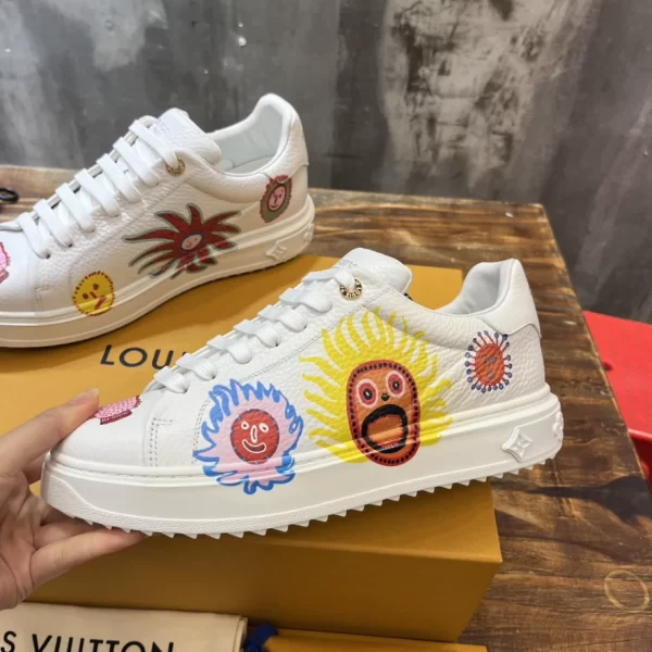 LOUIS VUITTON X YAYOI KUSAMA TIME OUT SNEAKERS IN WHITE – LSVT350