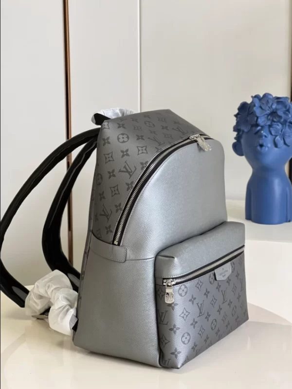 LOUIS VUITTON DISCOVERY BACKPACK PM TAIGARAMA - LBV387
