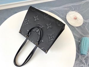 LV Onthego MM bags
