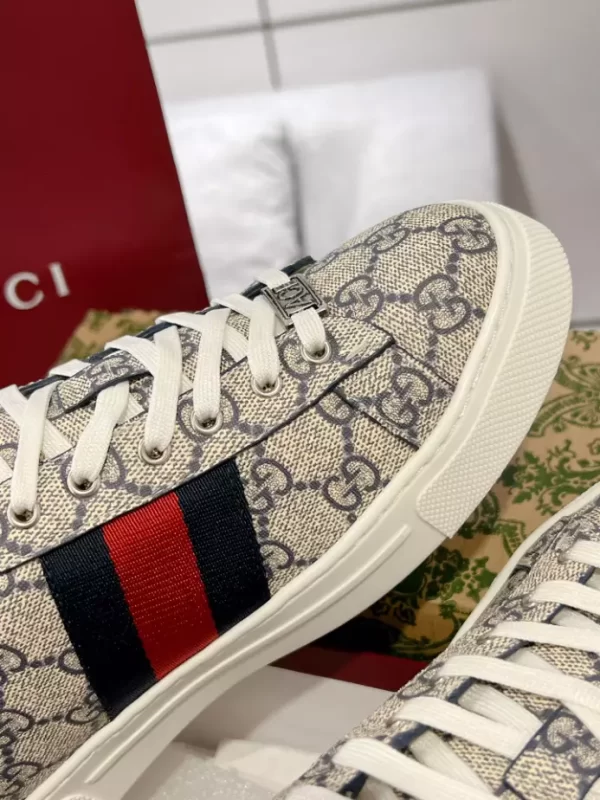 MEN'S GUCCI ACE SNEAKER WITH WEB - GC248