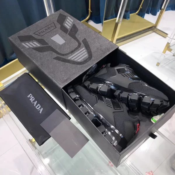 PRADA CLOUDBUST THUNDER SNEAKERS - PRD022