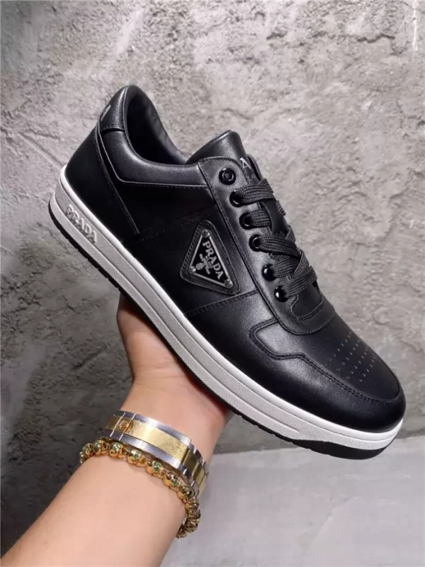 PRADA DOWNTOWN LEATHER SNEAKERS - PRD037