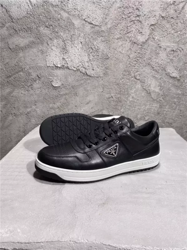 PRADA DOWNTOWN LEATHER SNEAKERS - PRD037