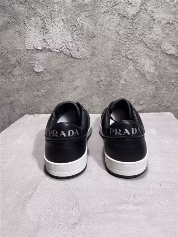 PRADA DOWNTOWN LEATHER SNEAKERS - PRD037