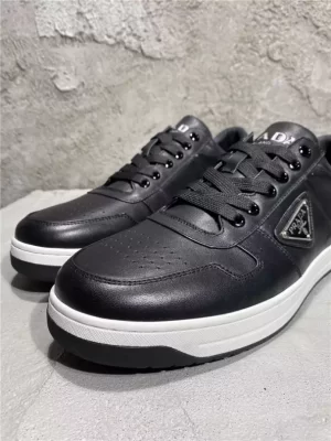 PRADA DOWNTOWN LEATHER SNEAKERS - PRD037