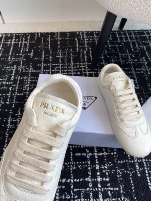 PRADA LEATHER SNEAKERS - PRD034