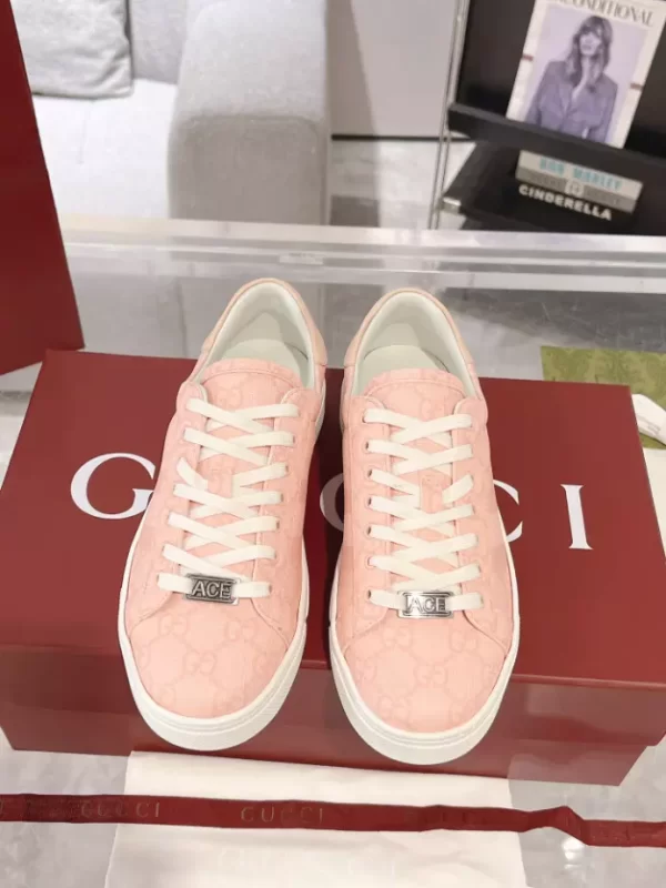 WOMEN'S GUCCI ACE SNEAKER WITH WEB - GC246