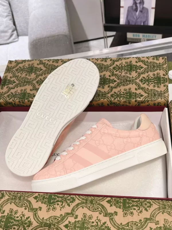 WOMEN'S GUCCI ACE SNEAKER WITH WEB - GC246