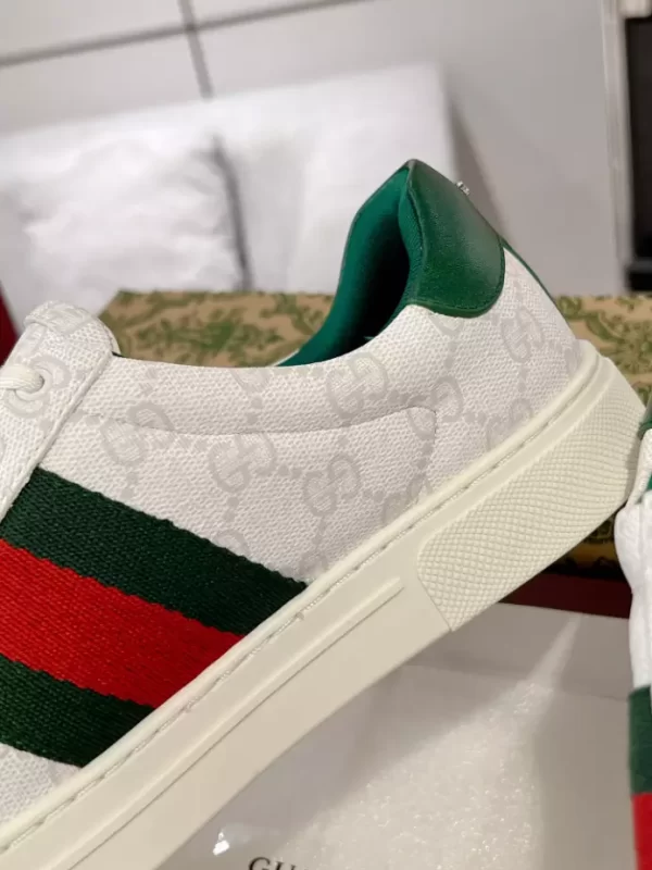 WOMEN'S GUCCI ACE SNEAKER WITH WEB - GC249