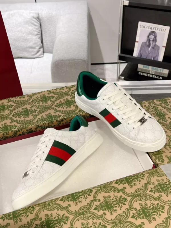 WOMEN'S GUCCI ACE SNEAKER WITH WEB - GC249