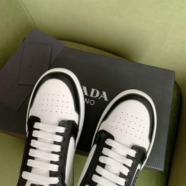 PRADA DISTRICT SNEAKER WHITE BLACK - PRD091