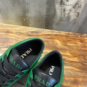 PRADA DOWNTOWN LEATHER SNEAKERS GREEN - PRD092