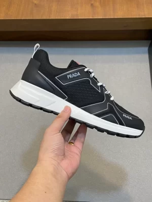 PRADA SNEAKERS - PRD050