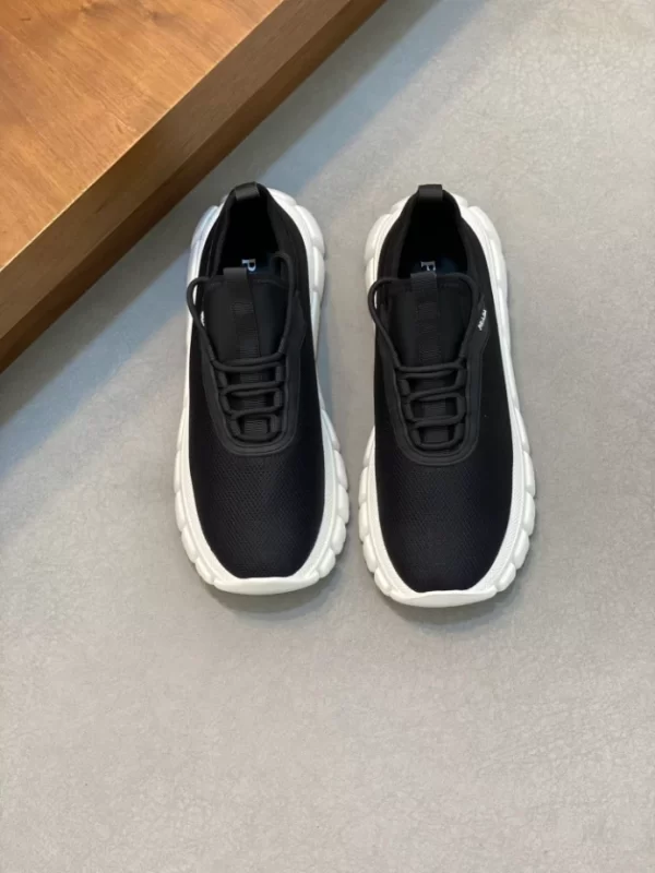 PRADA SNEAKERS - PRD055