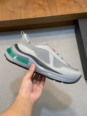 PRADA SNEAKERS - PRD057