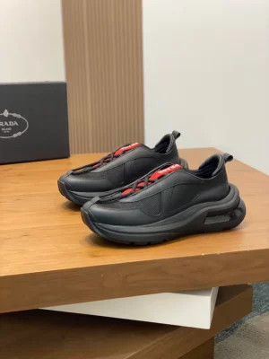 PRADA SNEAKERS - PRD058