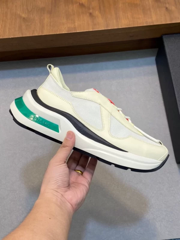 PRADA SNEAKERS - PRD059