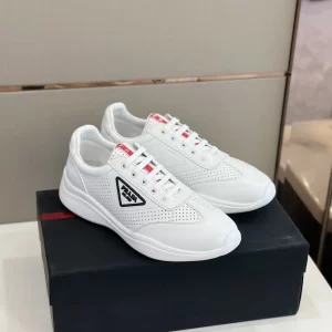 PRADA SNEAKERS - PRD071