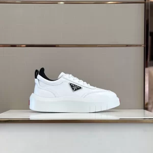 PRADA SNEAKERS - PRD072