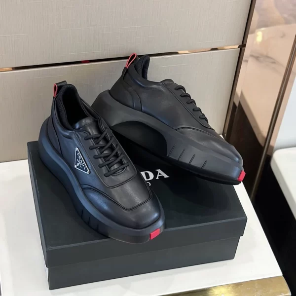 PRADA SNEAKERS - PRD073