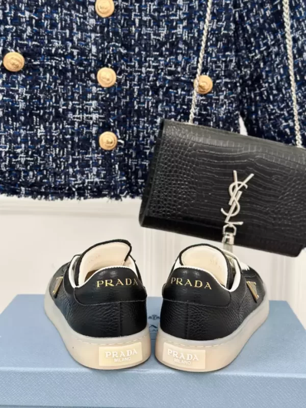 PRADA SUEDE SNEAKERS ALABASTER BLACK - PRD082