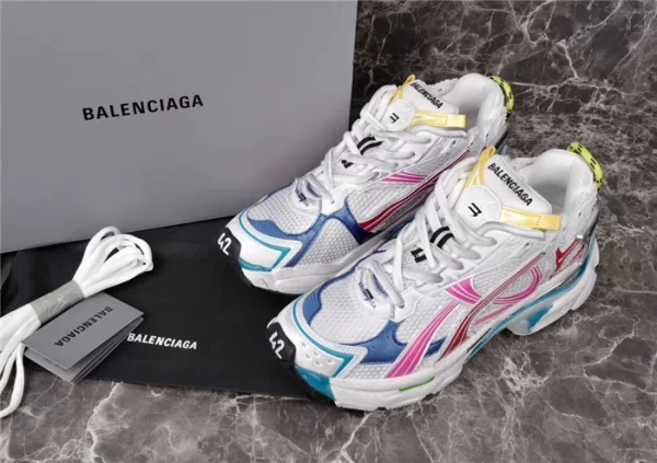 BALENCIAGA RUNNER SNEAKER IN MULTICOLORED - BB262