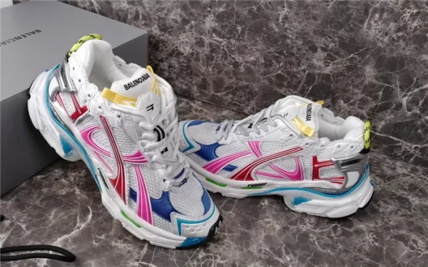 BALENCIAGA RUNNER SNEAKER IN MULTICOLORED - BB262