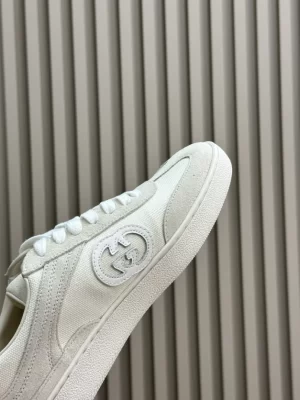 MEN'S GUCCI ACE SNEAKER WITH INTERLOCKING G - GC258