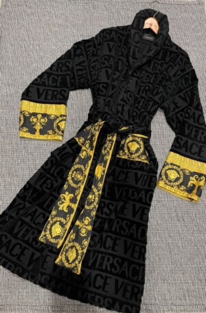 VERSACE I ♡ BAROQUE BATHROBE - VB001