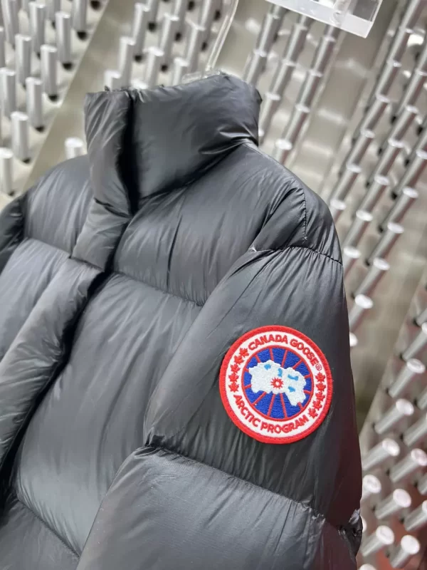 Canada Goose Cypress Cropped Puffer Jacket - CG002