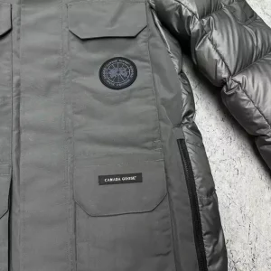 Canada Goose Paradigm Parka - CG067