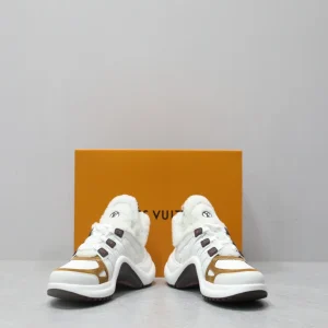 LV ARCHLIGHT SNEAKER – LSVM002