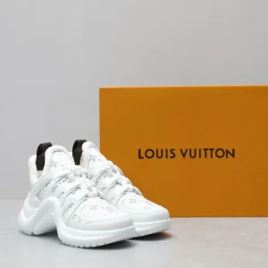 LV ARCHLIGHT SNEAKER – LSVM005