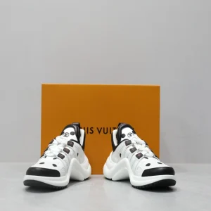 LV ARCHLIGHT SNEAKER – LSVM008