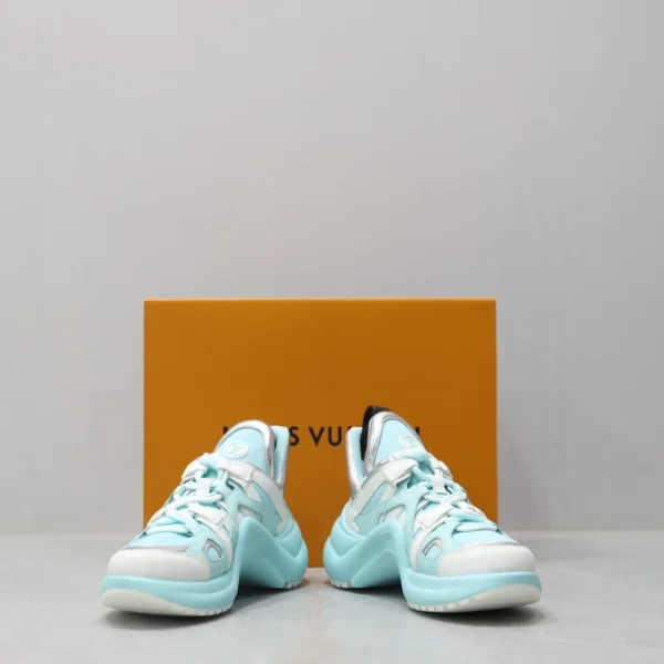 LV ARCHLIGHT SNEAKER – LSVM018