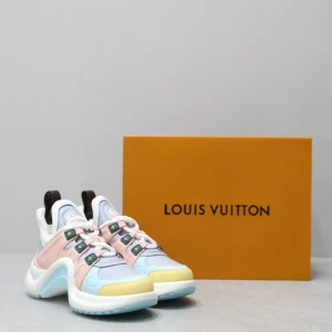 LV ARCHLIGHT SNEAKER – LSVM024